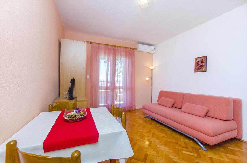 Apartments Kunac Podgora Room photo
