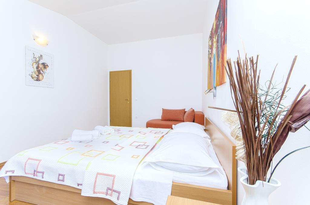 Apartments Kunac Podgora Room photo